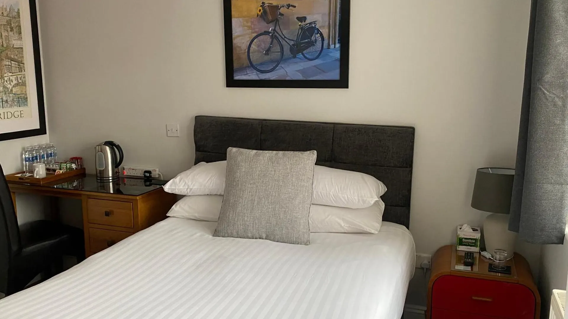 Hotel Autumn House CBG