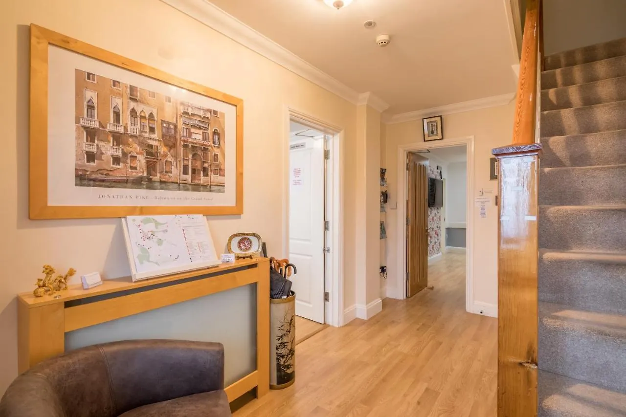 فندق Autumn House كامبريدج بيت ضيافة