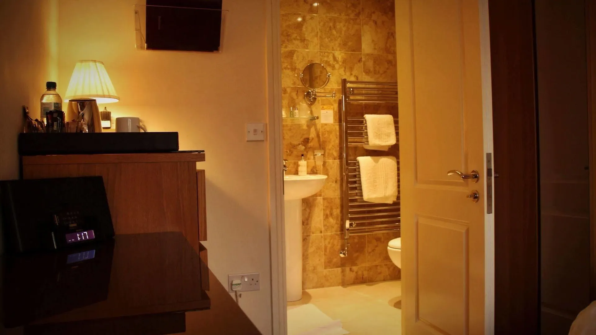 فندق Autumn House كامبريدج